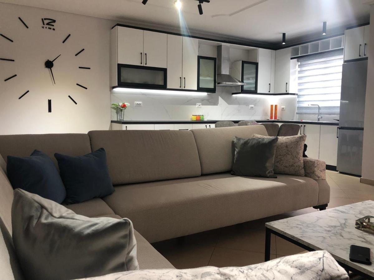 Sea La Vie- Apartment ساراندا المظهر الخارجي الصورة